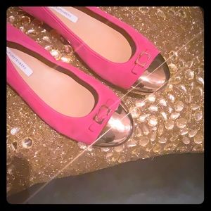 Hot Pink suede DVF ballet flat gold toecaps new